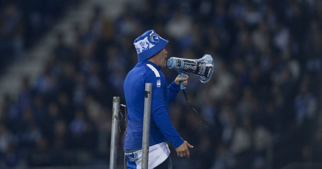 Fernando Madureira condenado, líder da claque do FC Porto com megafone no Estádio do Dragão